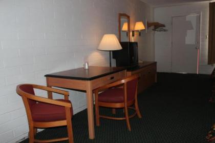 Amazon Motel - image 4