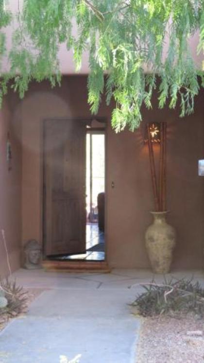 Townhome with Golf Discount - image 2