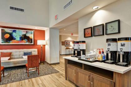 Hampton Inn & Suites Tucson Marana AZ - image 2