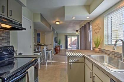 Tucson Home with Landscaped Backyard Patio and Fire Pit - image 5
