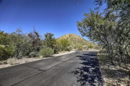Star Pass Area Townhome about 5 Mi SW of Downtown - image 2