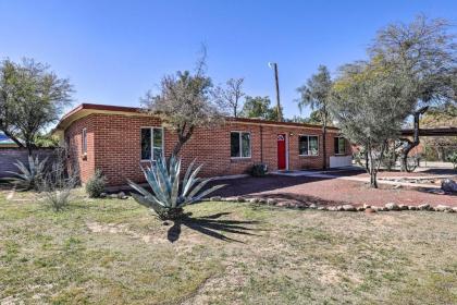 Family-Friendly Escape Downtown Tucson 4 Mi! - image 16
