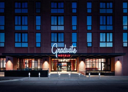 Graduate Tucson - image 4