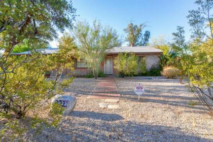 Readers Holmes 2BR by Casago - image 15