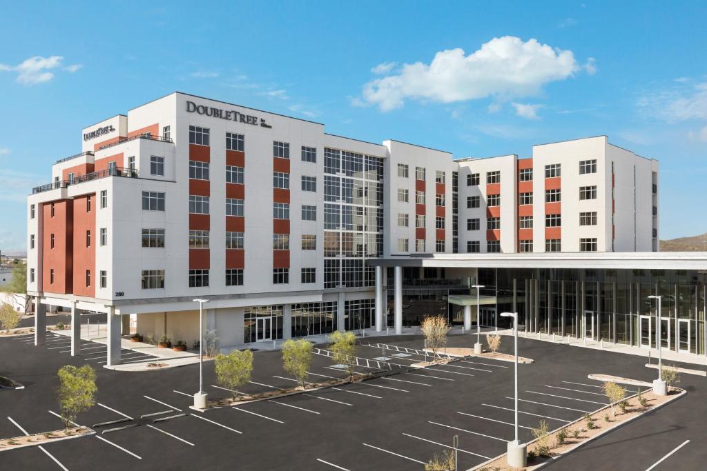 Doubletree By Hilton Tucson Downtown Convention Center - main image