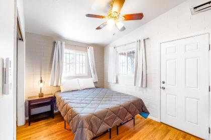 Historic Midtown Retreat - image 13