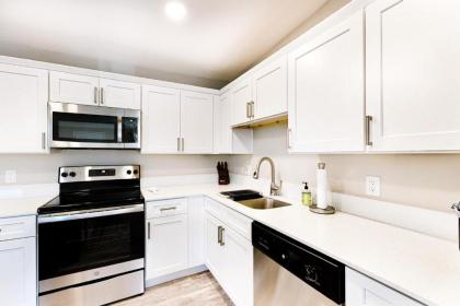 Cozy Tucson Retreat - image 12