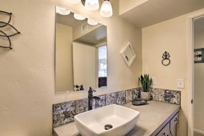 Tucson Home with Patio and Games Less Than 1 Mi to Park Place - image 16