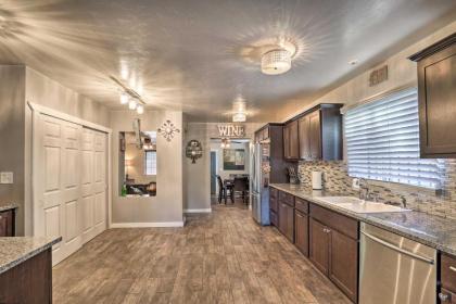 Ranch-Style Home with Fire Pit Less Than 1 Mi to U of A - image 4