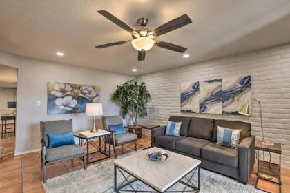 tucson townhome with Private Patio and mtn Views Arizona