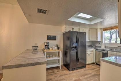 Tucson Foothills Oasis Near Hiking Trails! - image 7