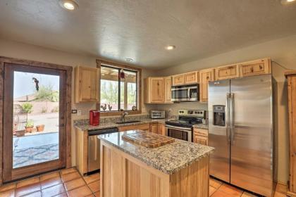 North Tucson Casita Drive to Golf Courses! - image 10
