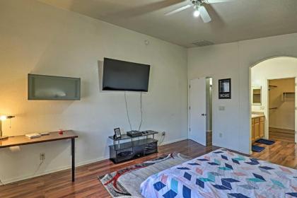 Spacious Southwestern Hideaway Pets Welcome! - image 12