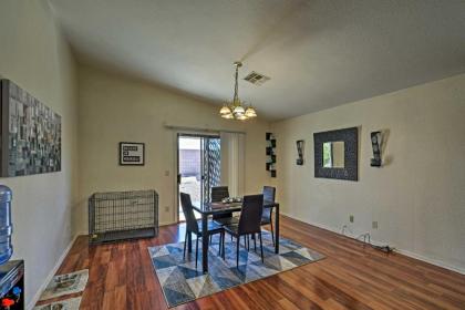 Spacious Southwestern Hideaway Pets Welcome! - image 9