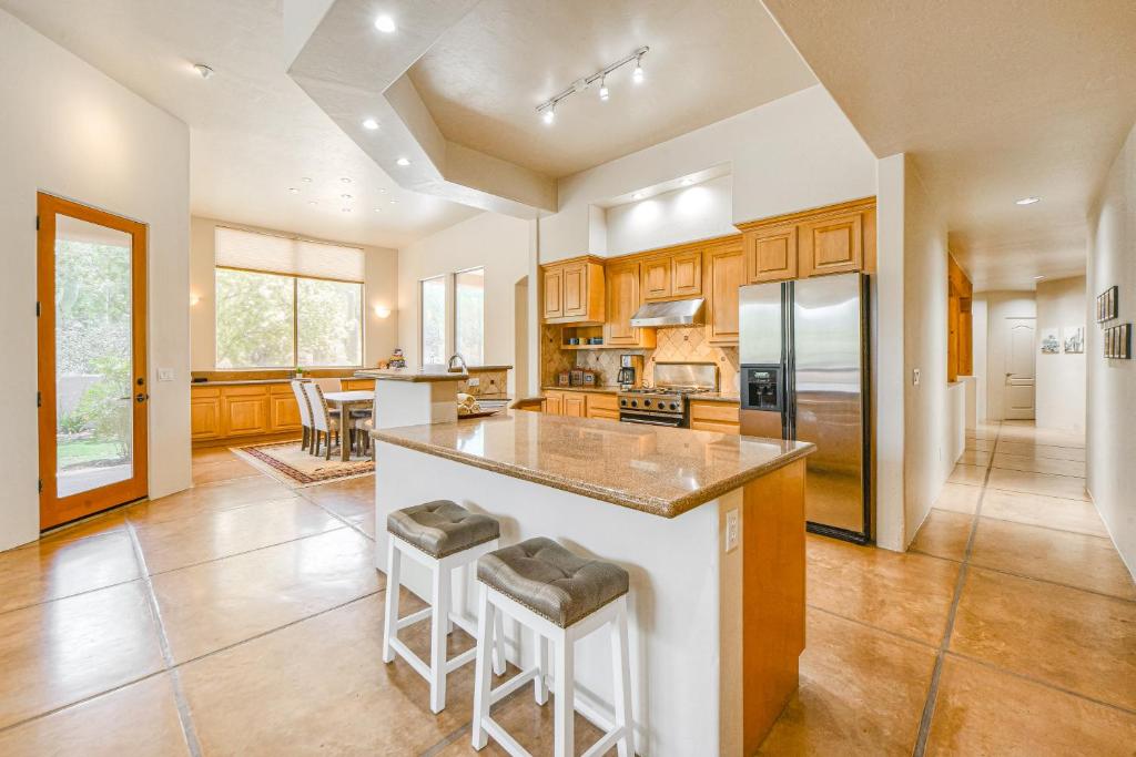 Campbell Estate - image 7