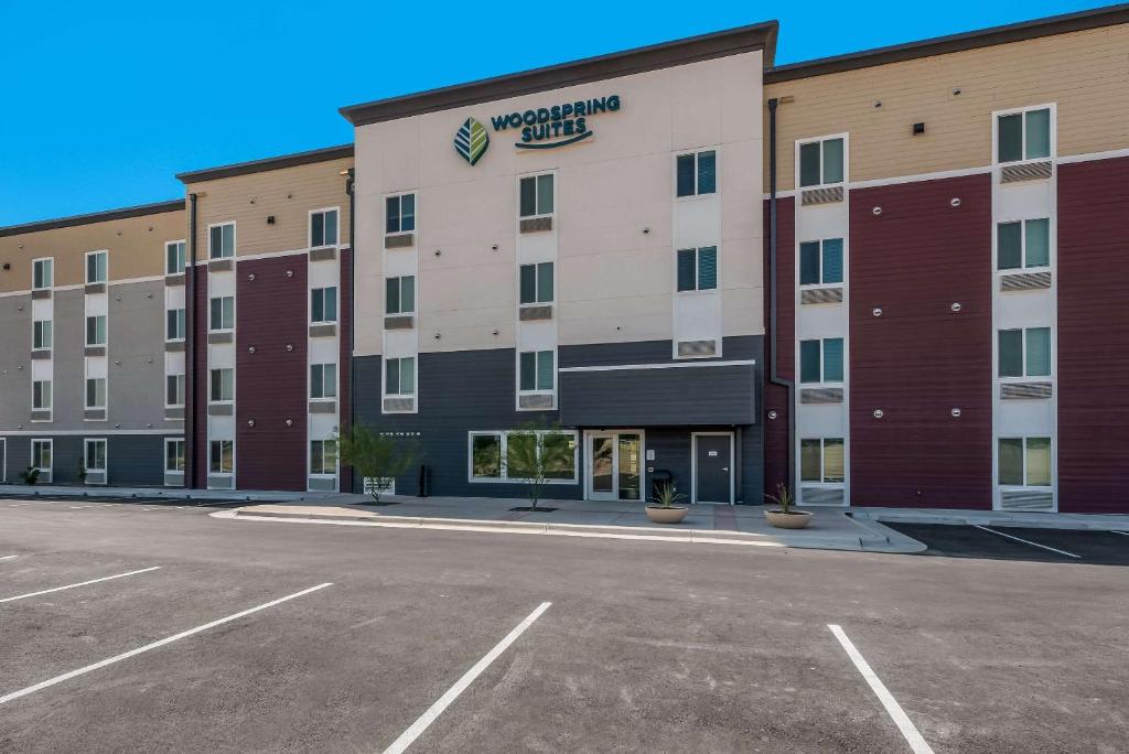 WoodSpring Suites Tucson-South - image 4