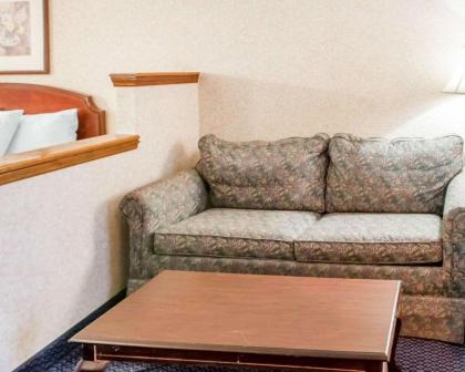 Rodeway Inn Tucumcari - image 5
