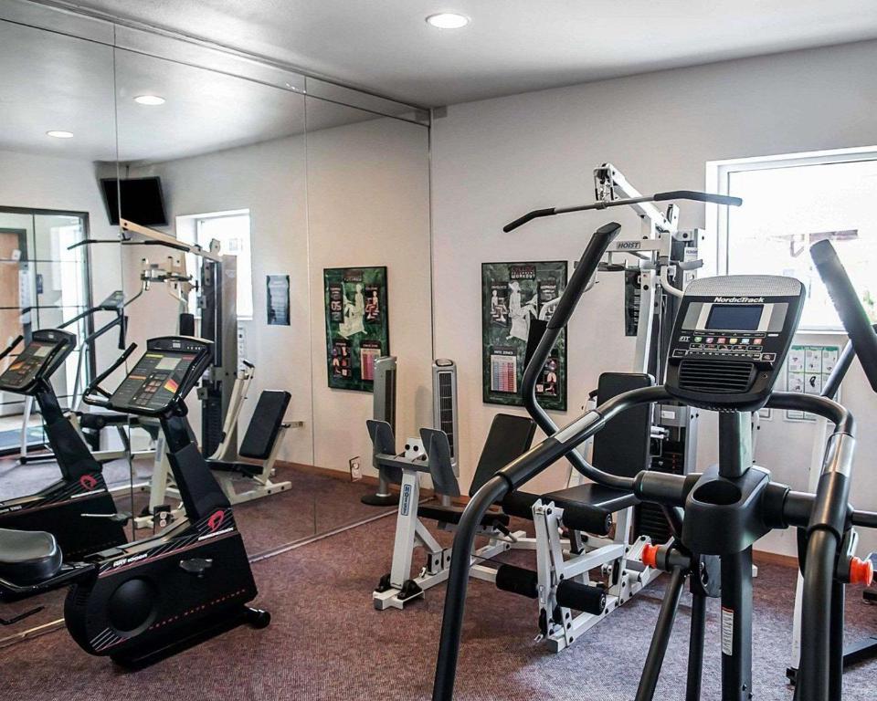Quality Inn Tucumcari - image 2