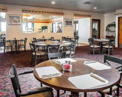 Quality Inn Tucumcari - image 3