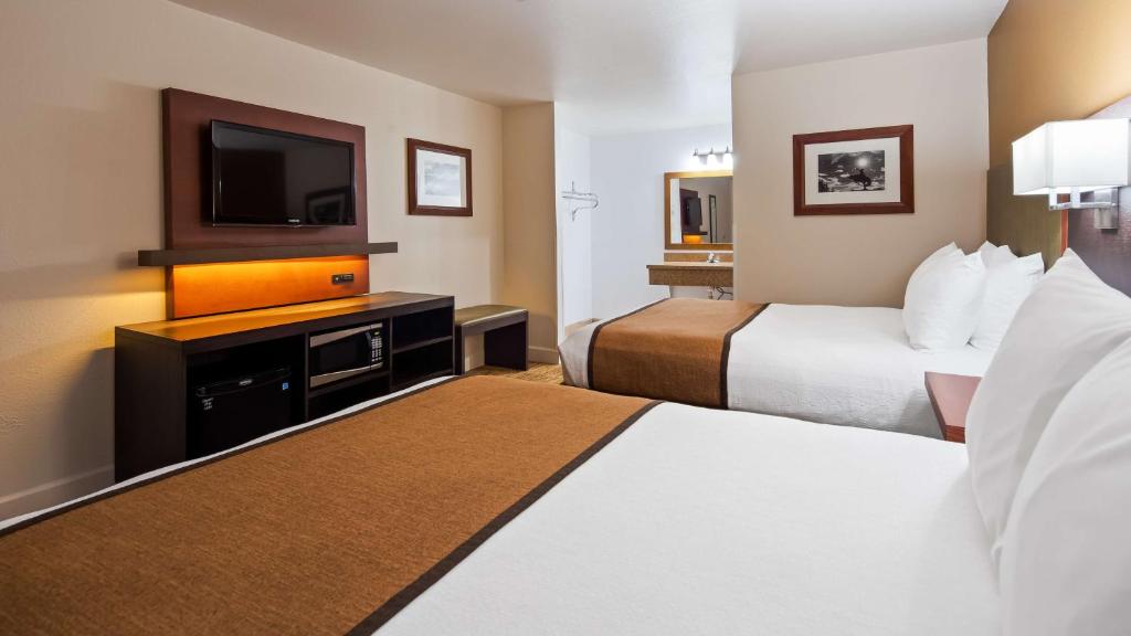 Best Western Discovery Inn - main image