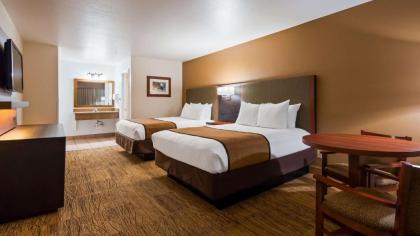 Best Western Discovery Inn - image 12