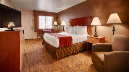 Best Western Discovery Inn - image 2