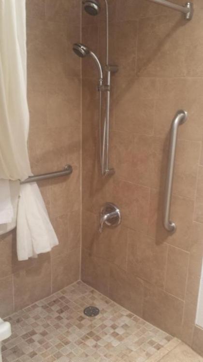Best Western Discovery Inn - image 9