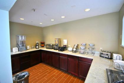 Desert Inn - image 11
