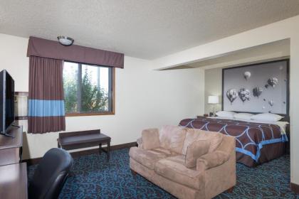 Super 8 by Wyndham Tucumcari - image 8