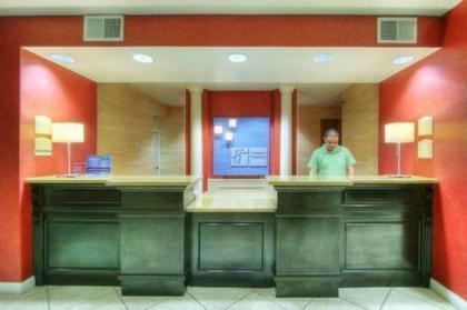 Holiday Inn Express and Suites - Tucumcari - image 6