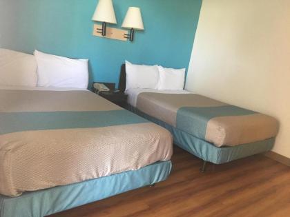 Motel 6-Tucumcari NM - image 15