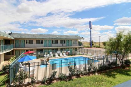 Motel 6-Tucumcari NM - image 3