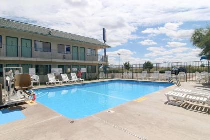 Motel 6-Tucumcari NM - image 7