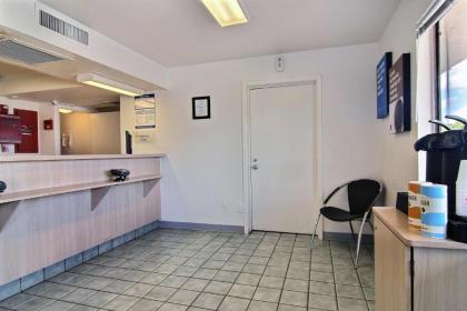Motel 6-Tucumcari NM - image 8