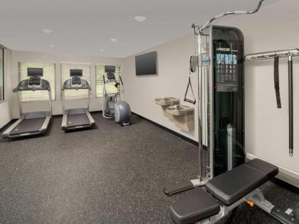 WoodSpring Suites Seattle Tukwila - image 13