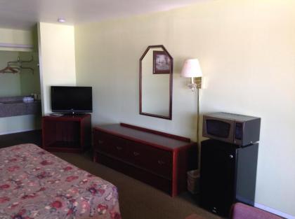 Executive Inn Tulia - image 13