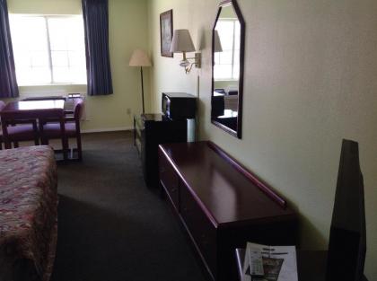 Executive Inn Tulia - image 9