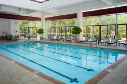 Doubletree Warren Place