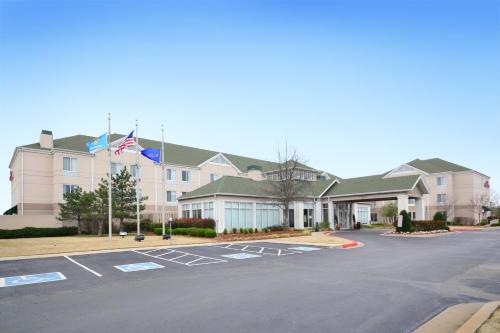 Hilton Garden Inn Tulsa Airport - main image