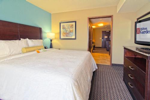 Hilton Garden Inn Midtown Tulsa - image 4