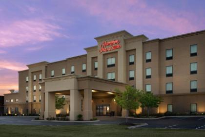 Hampton Inn  Suites tupeloBarnes Crossing