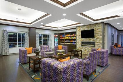 La Quinta by Wyndham Tupelo - image 6