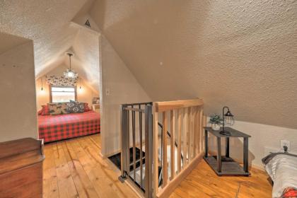 Peaceful Twain Harte Cabin with Wraparound Deck! - image 13