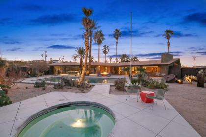 Holiday homes in twentynine Palms California