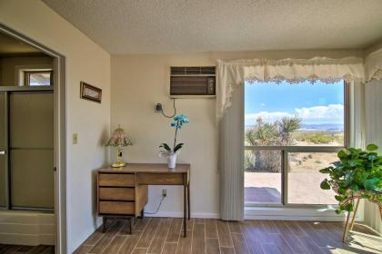 49 Palms Oasis Escape   mins to Joshua tree