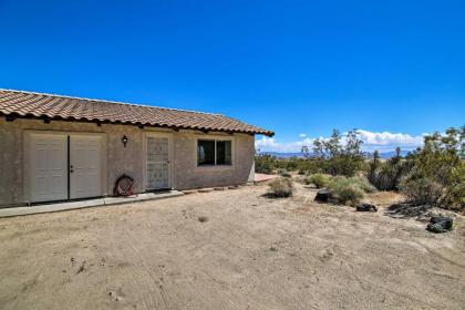 49 Palms Oasis Escape - Mins to Joshua Tree - image 12