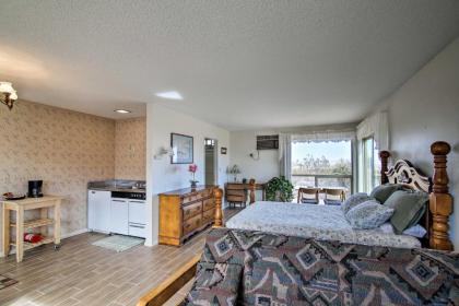49 Palms Oasis Escape - Mins to Joshua Tree - image 3