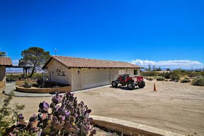 49 Palms Oasis Escape - Mins to Joshua Tree - image 4