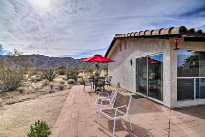 49 Palms Oasis Escape - Mins to Joshua Tree - image 5