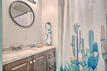 Colorful 29 Sunsets Home near Joshua Tree! - image 3